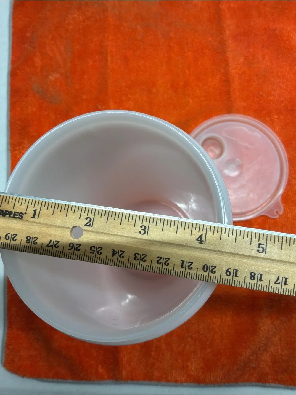 Vintage Tupperware #261-15 Juice Storage Container With Lid